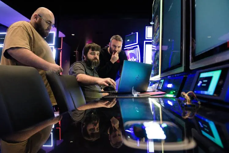 Company Testing PC Games