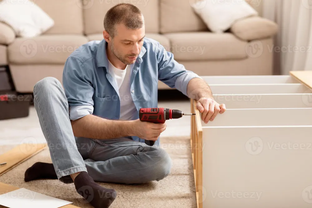 Mobile App for Sharing Home Tools