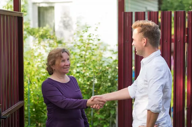 Neighbor Negotiator Service