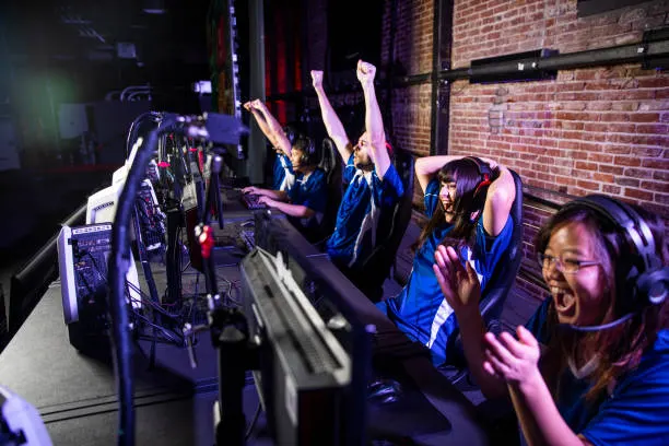 Organize Esport Tournaments with Interesting Prizes
