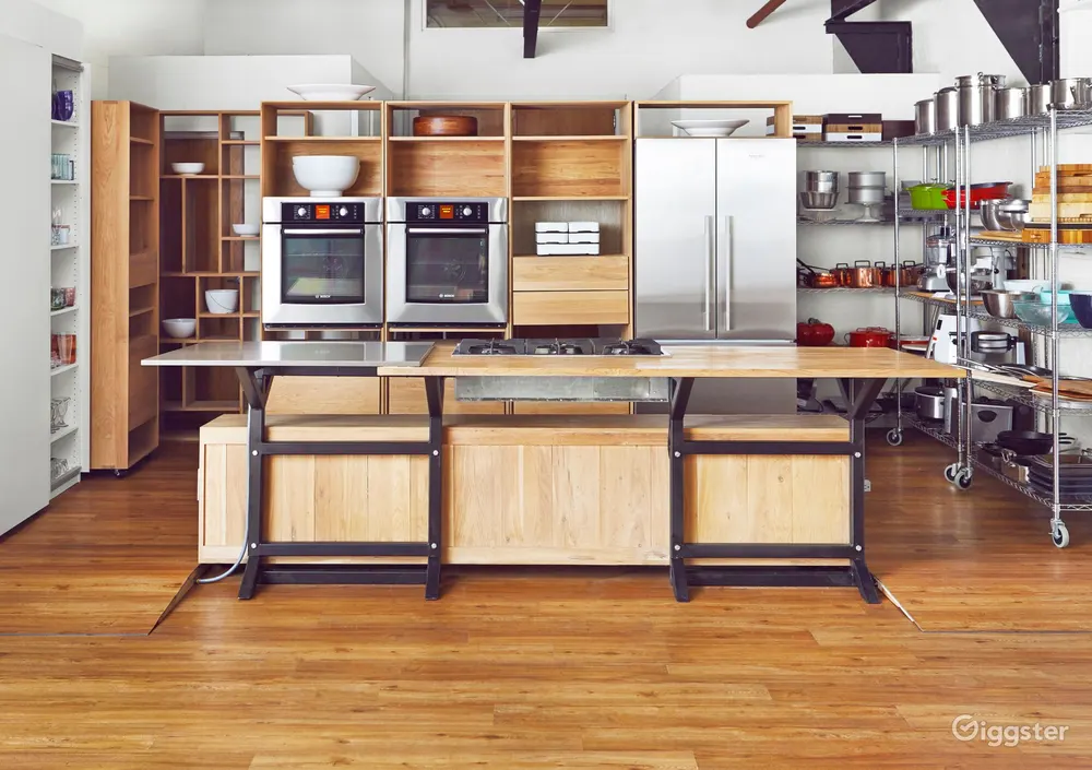 Rent-a-Kitchen & Event Space Service