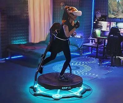 VR Gamers Bar with Treadmills